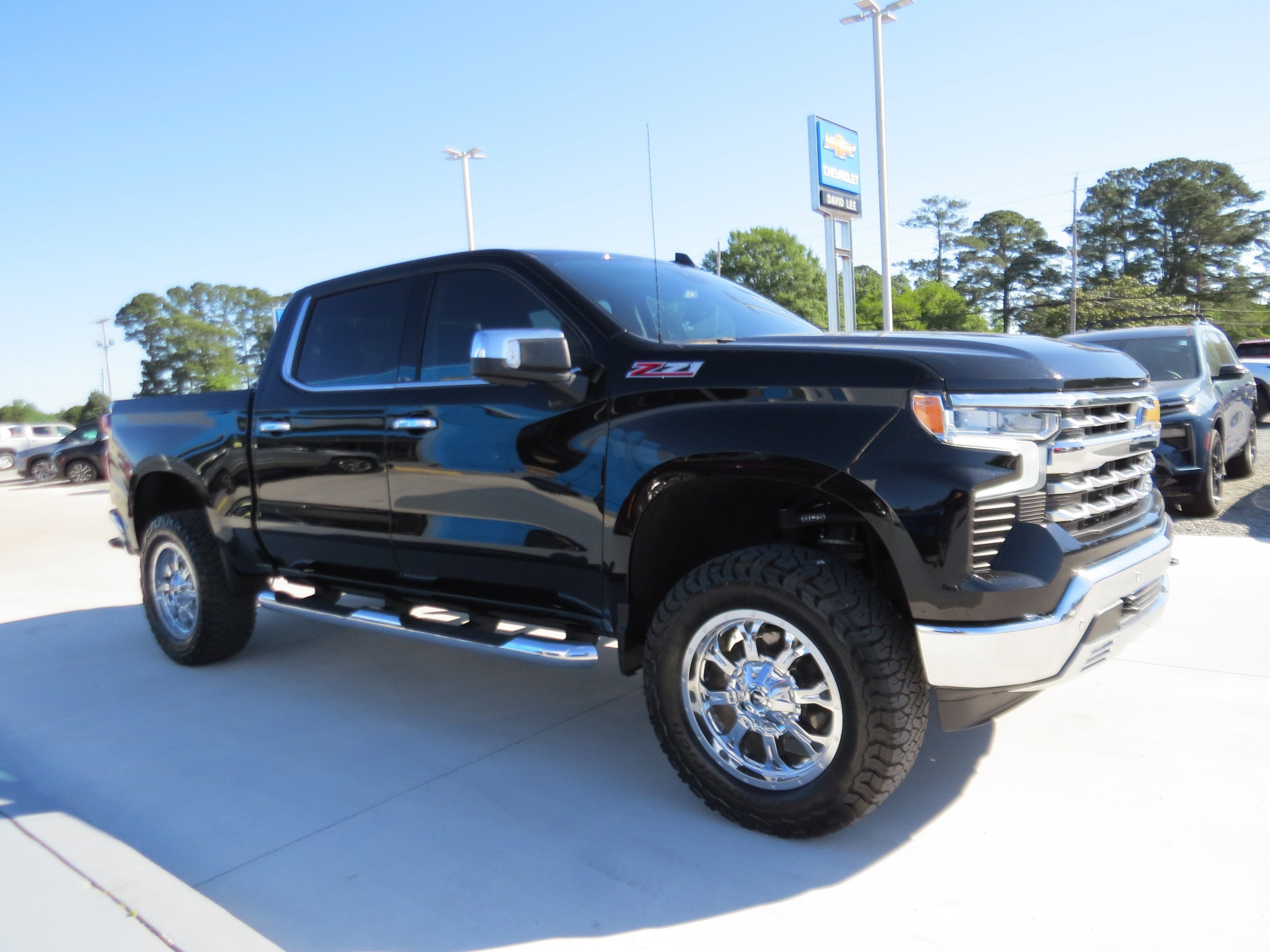 2023 Chevrolet Silverado 1500 LTZ