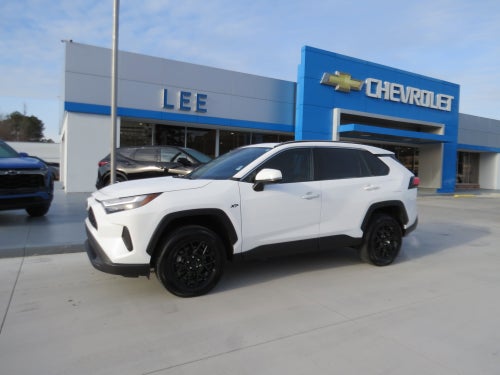 2023 Toyota RAV4 XLE