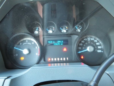 2013 Ford Super Duty F-650 Straight XL