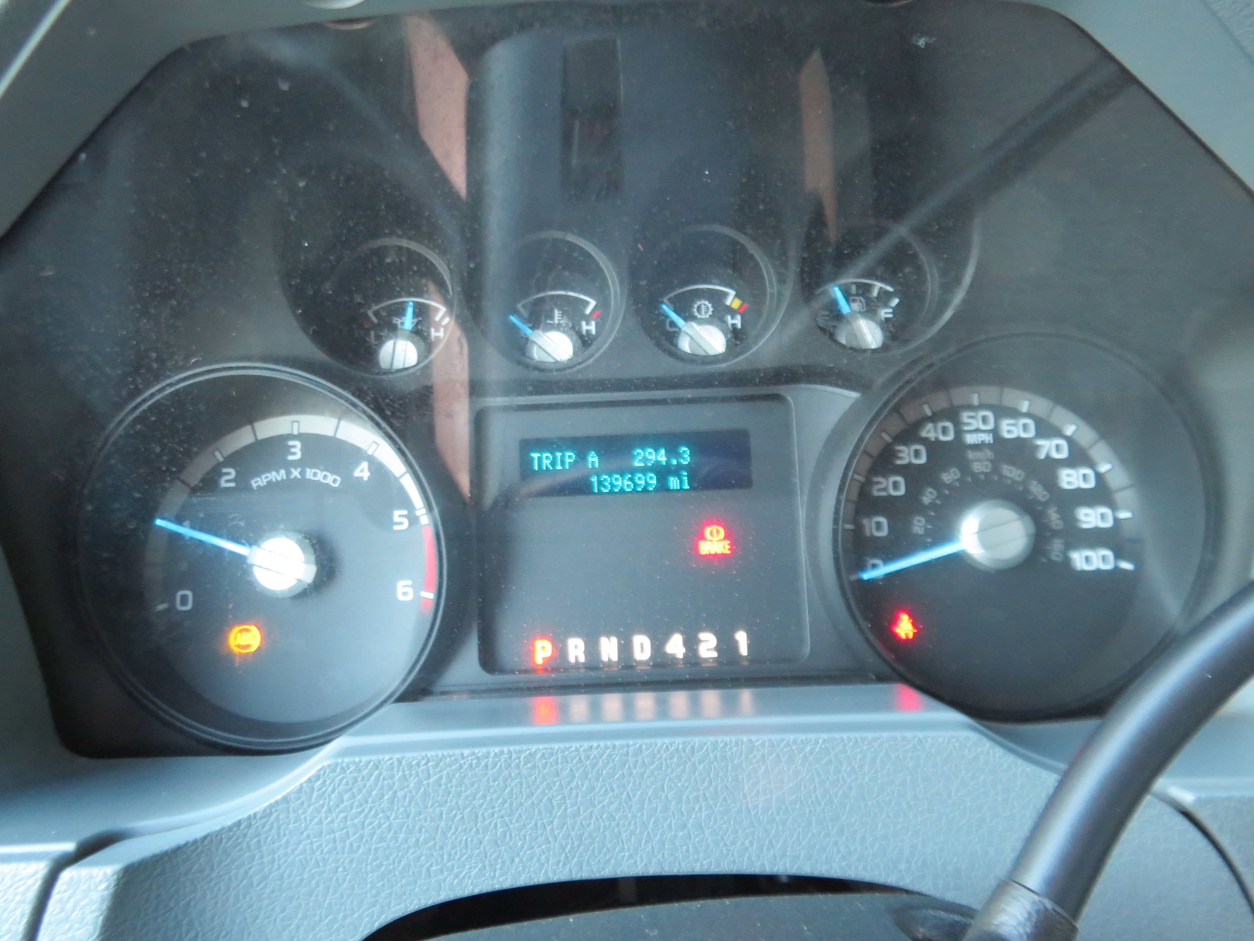 2013 Ford Super Duty F-650 Straight XL