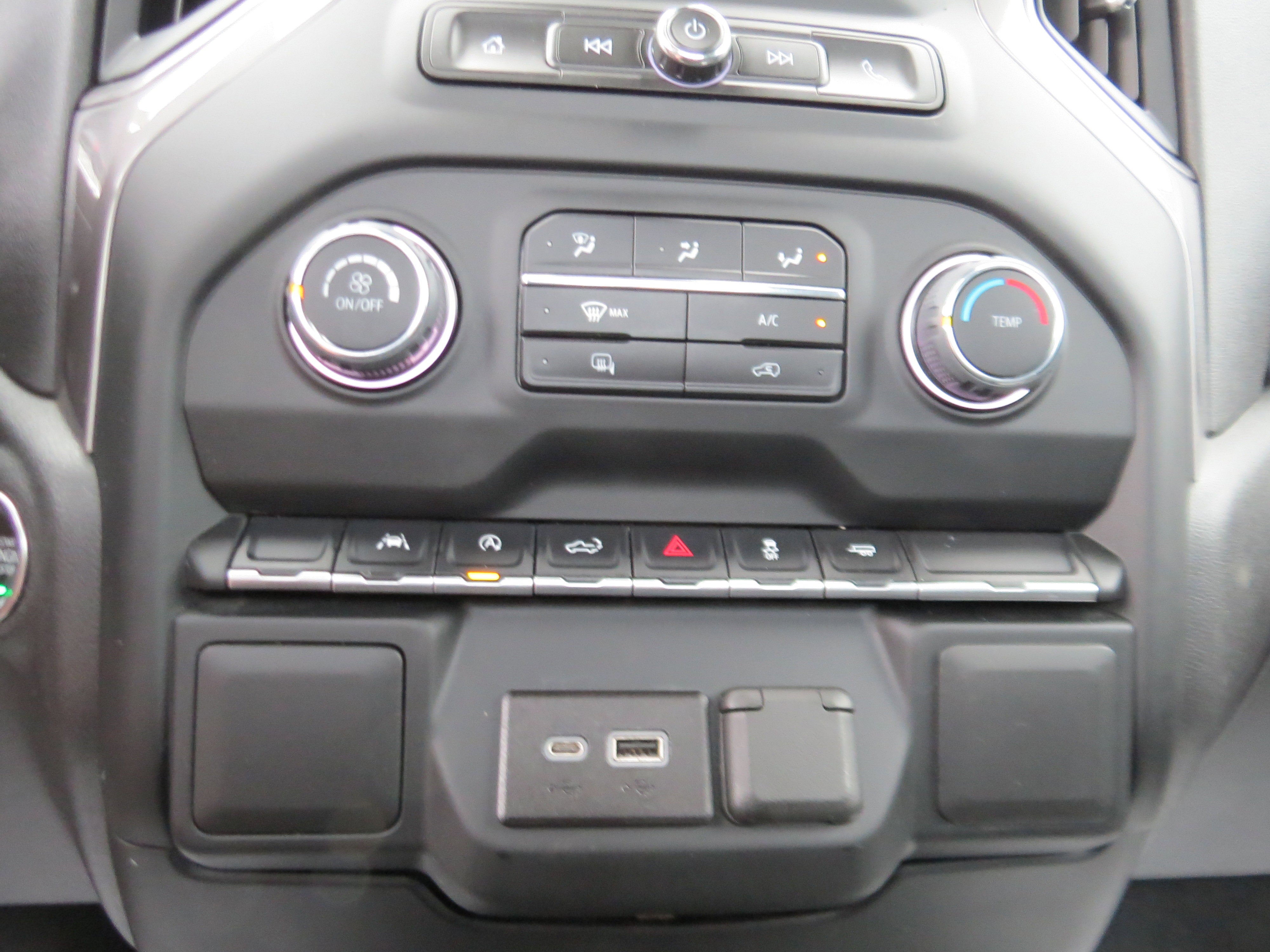 2022 Chevrolet Silverado 1500 WT