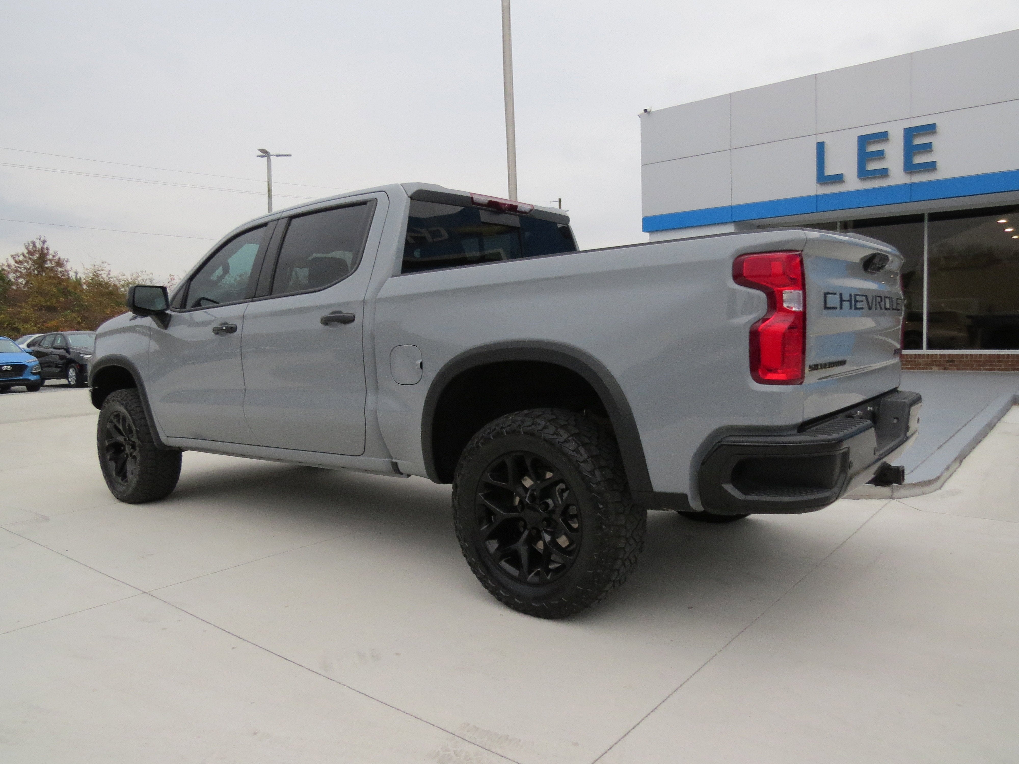 2024 Chevrolet Silverado 1500 ZR2