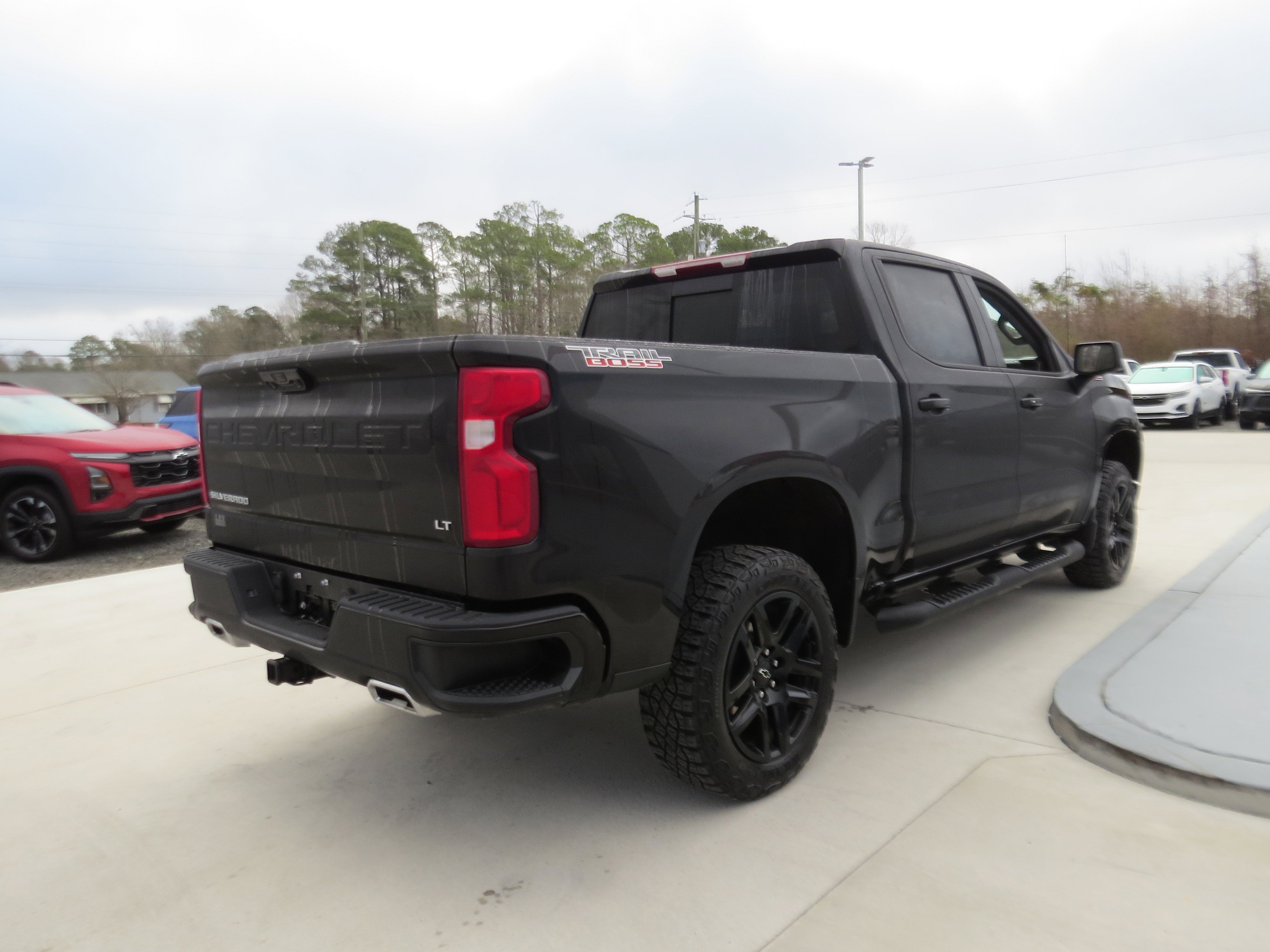 2025 Chevrolet Silverado 1500 LT Trail Boss