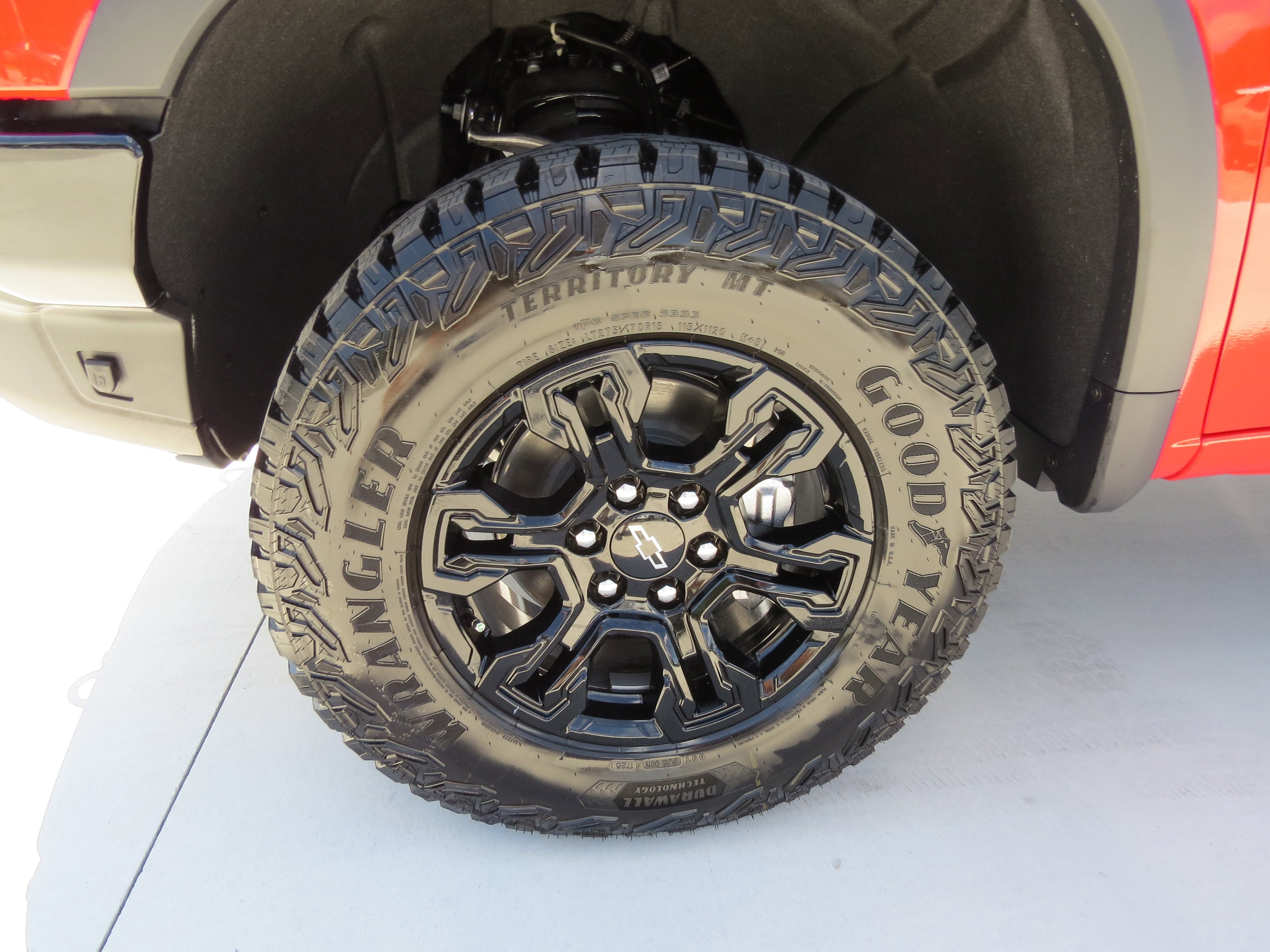 2025 Chevrolet Silverado 1500 ZR2