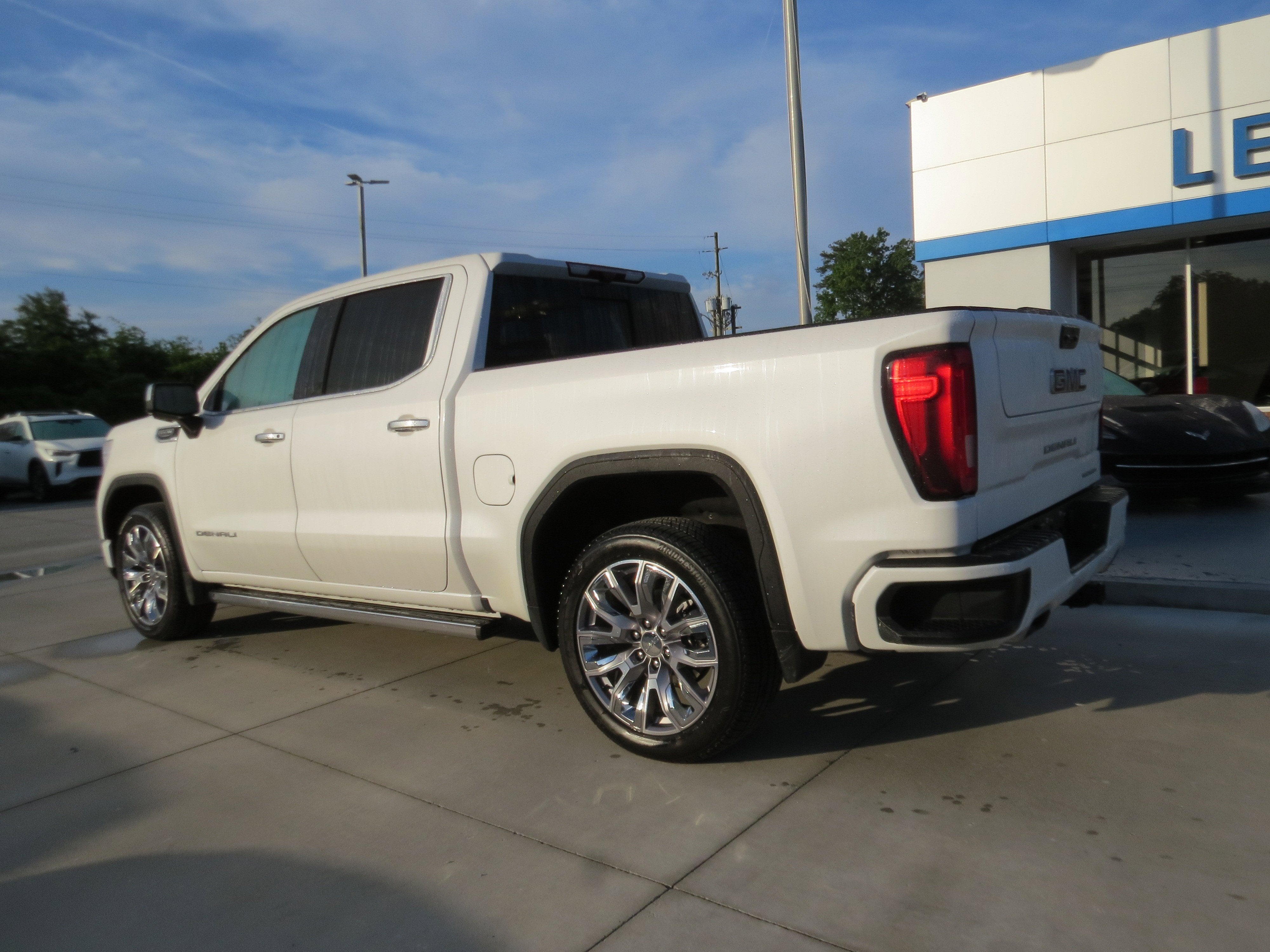 2025 GMC Sierra 1500 Denali