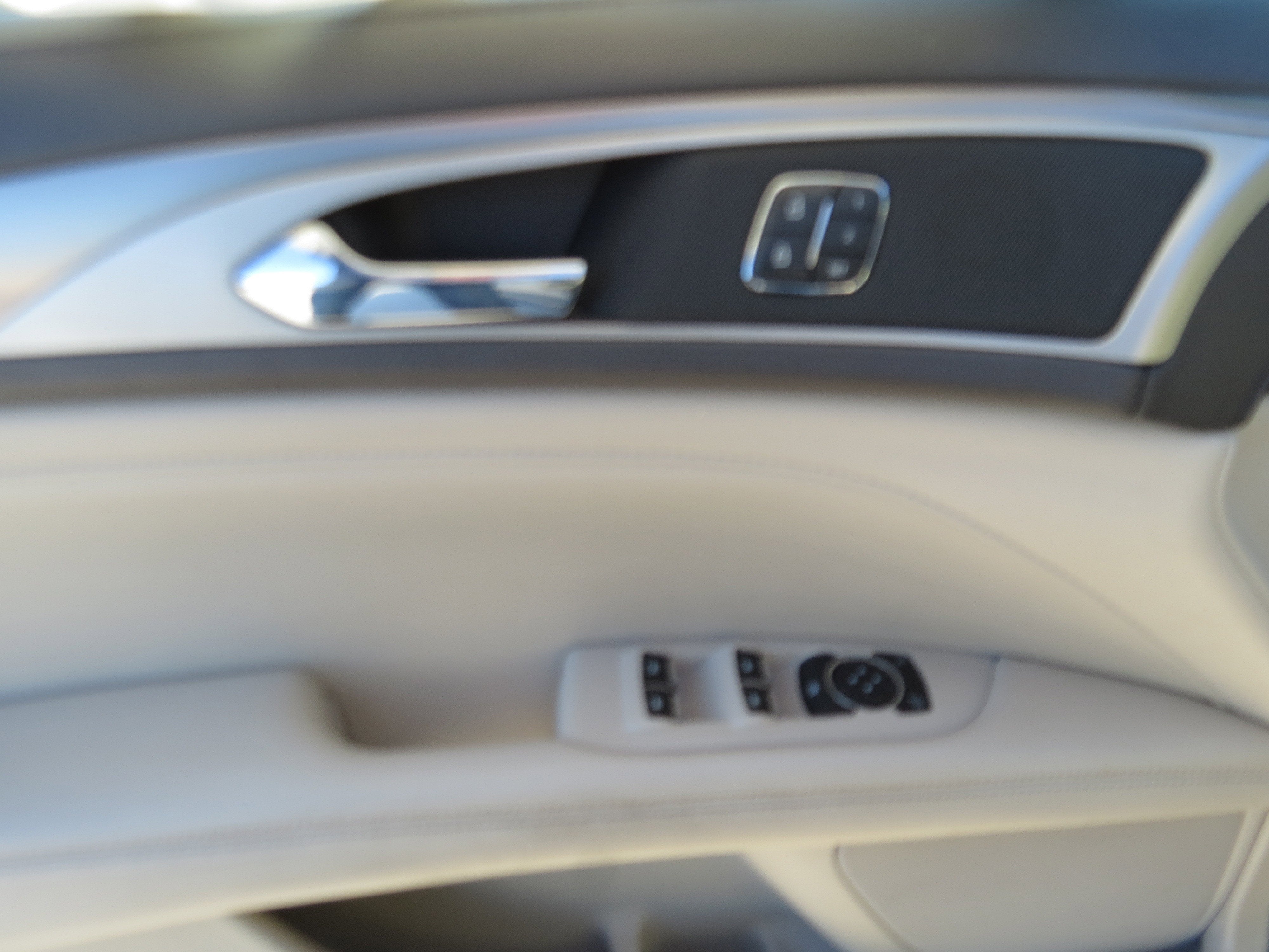 2018 Lincoln MKZ Premiere