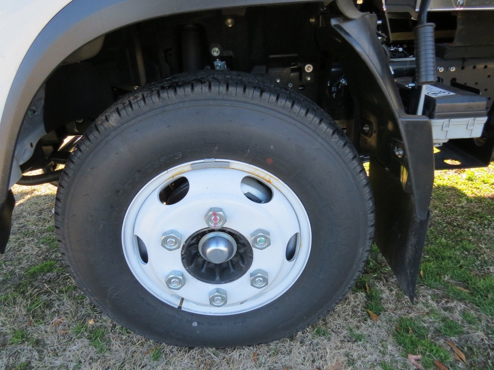 2025 Chevrolet Low Cab Forward 3500 NA