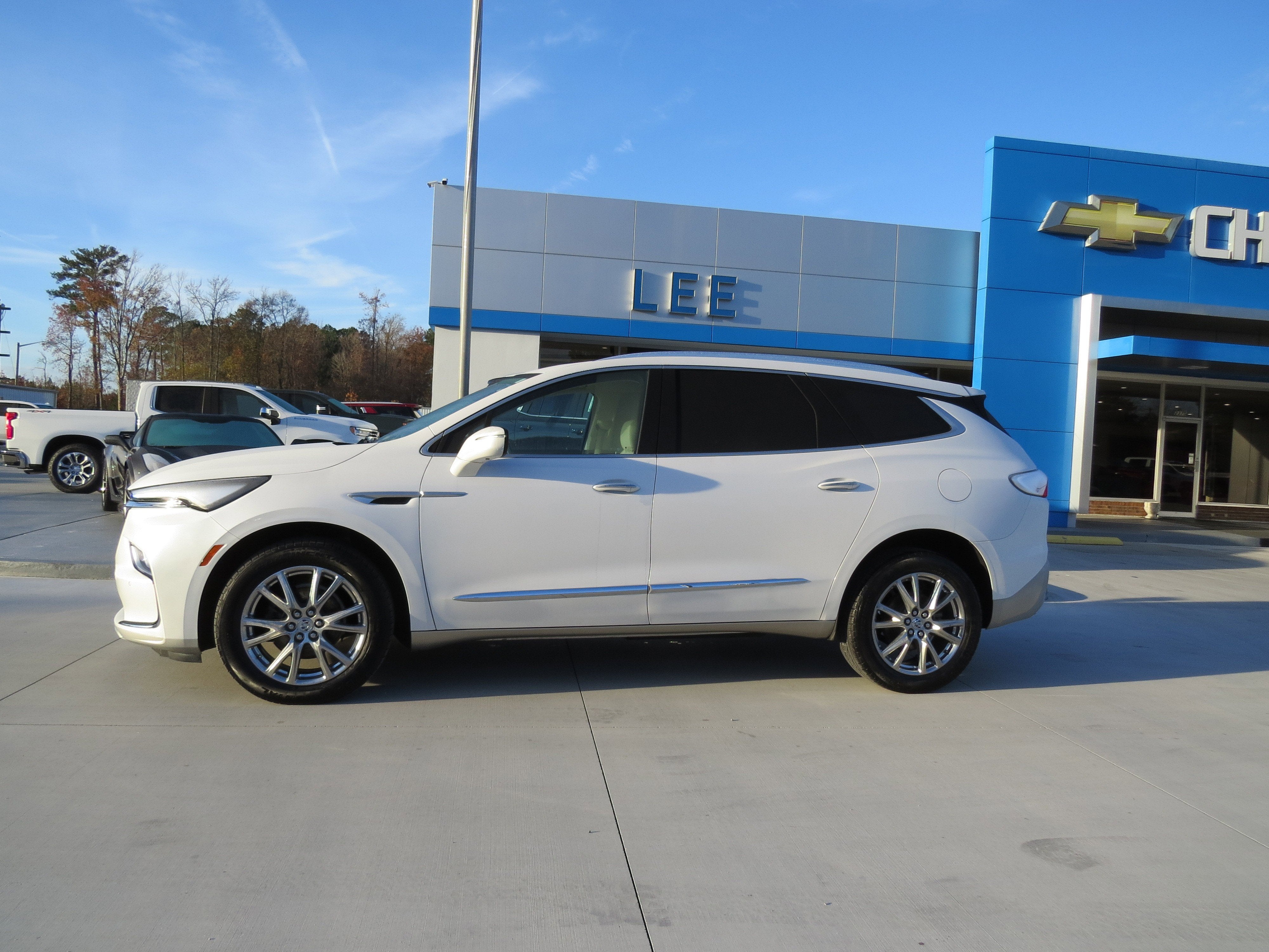 2023 Buick Enclave Premium