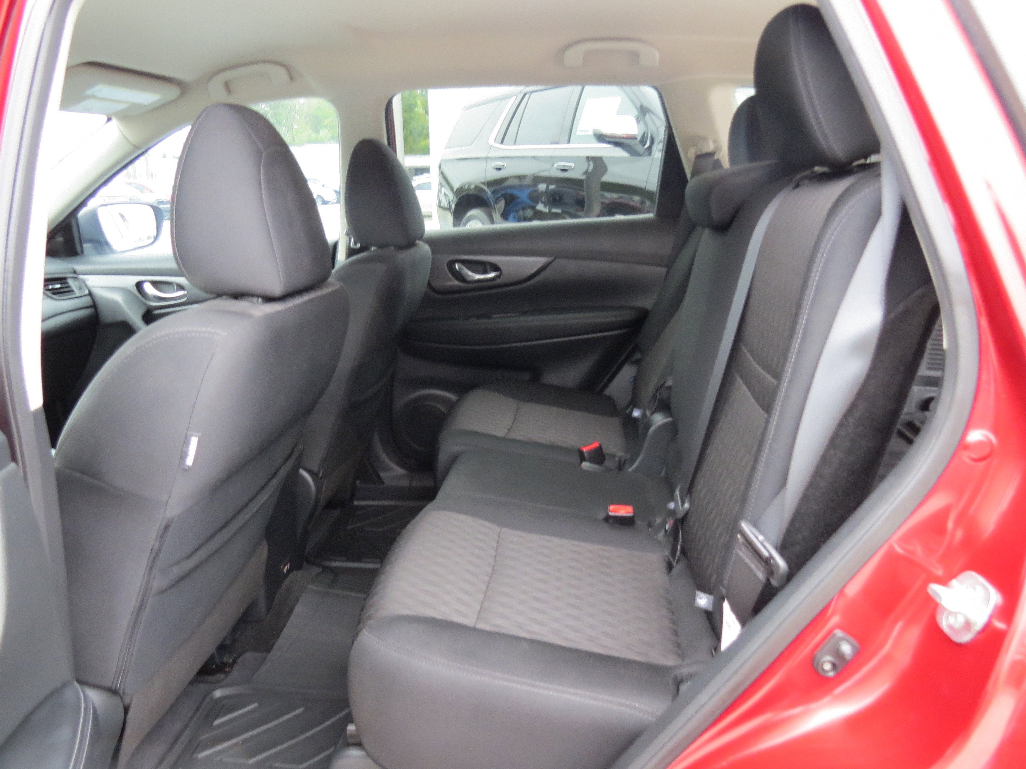 2020 Nissan Rogue SV FWD