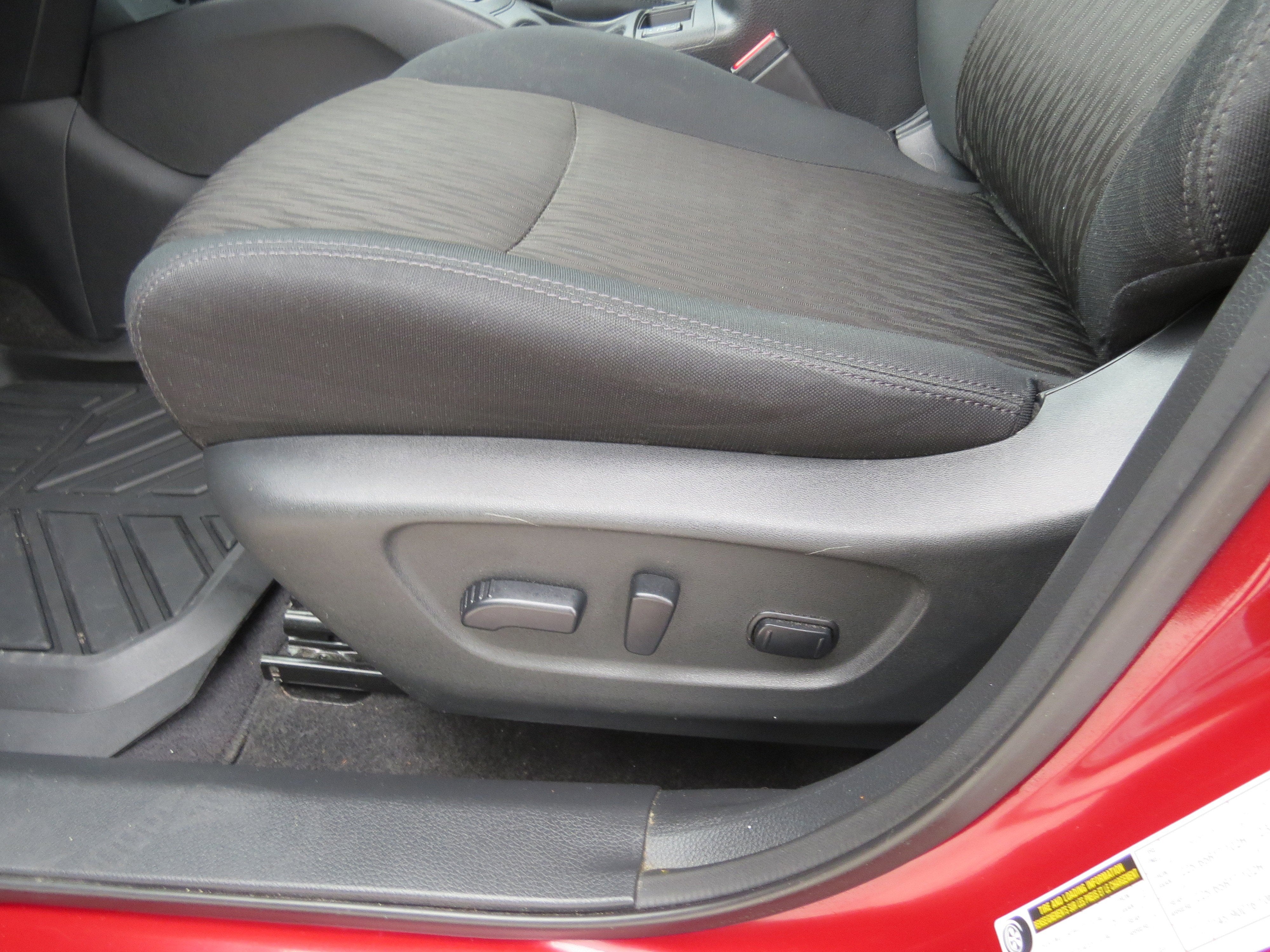 2020 Nissan Rogue SV FWD