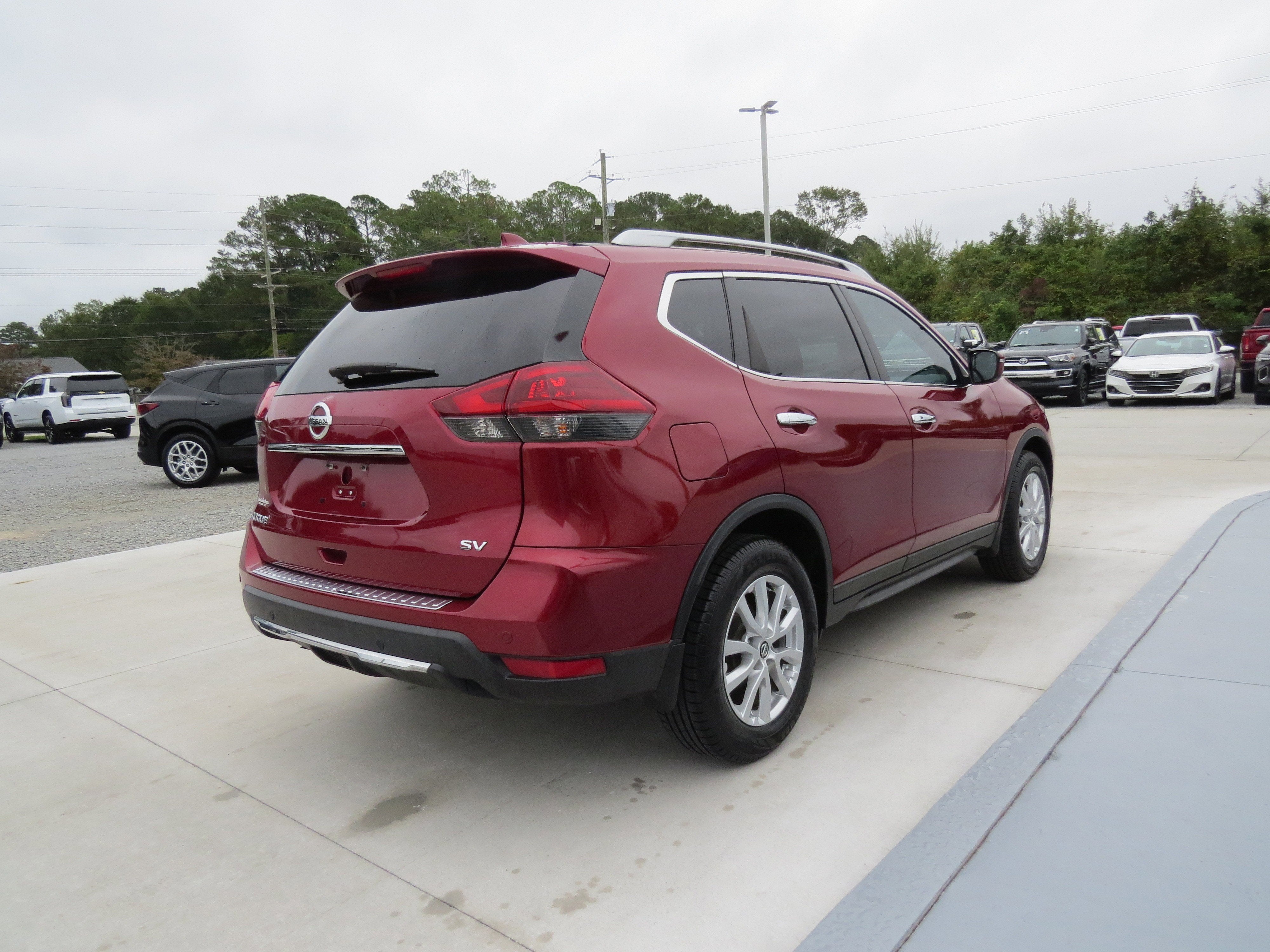 2020 Nissan Rogue SV FWD