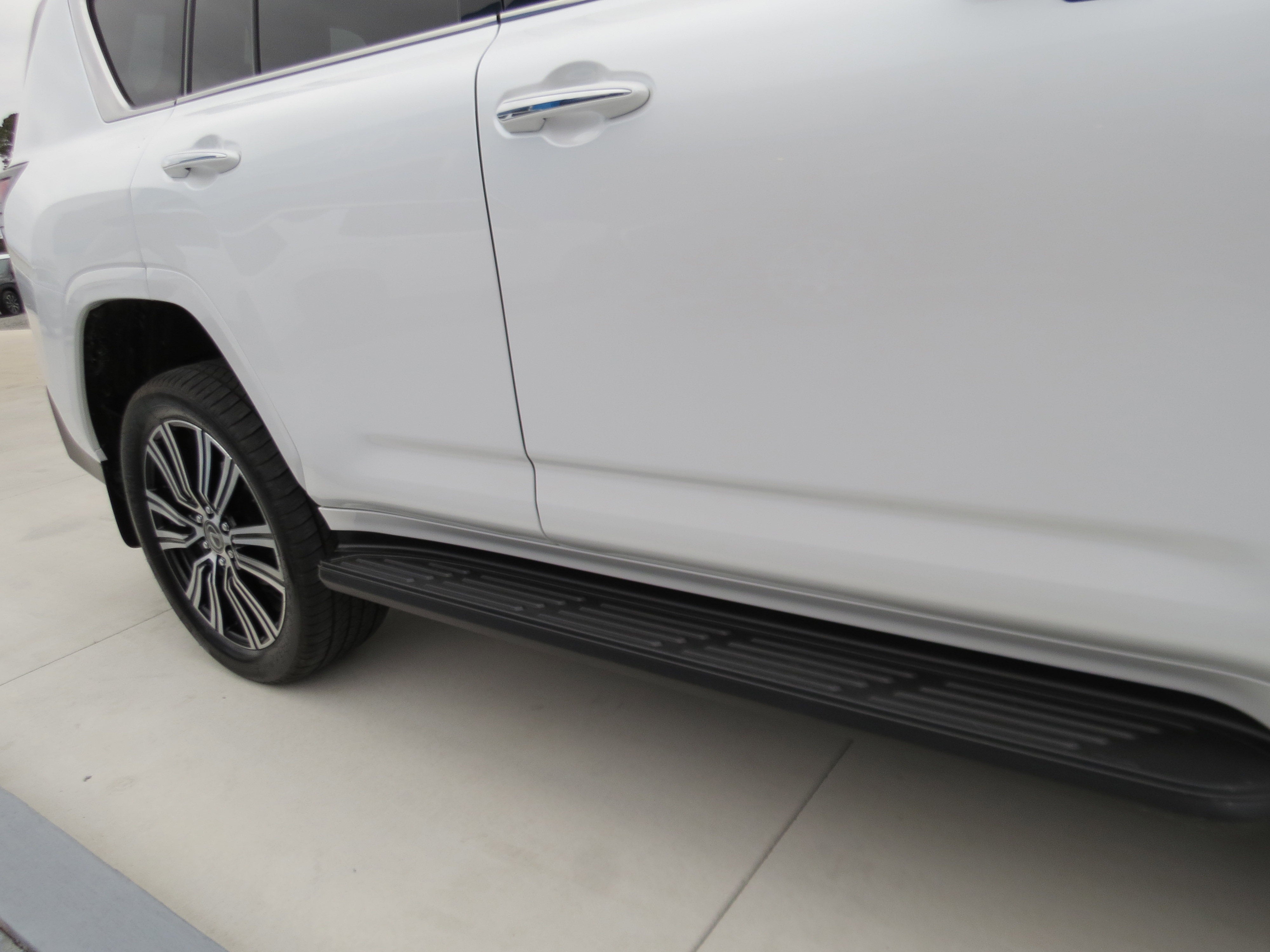 2024 Lexus LX 600 Luxury