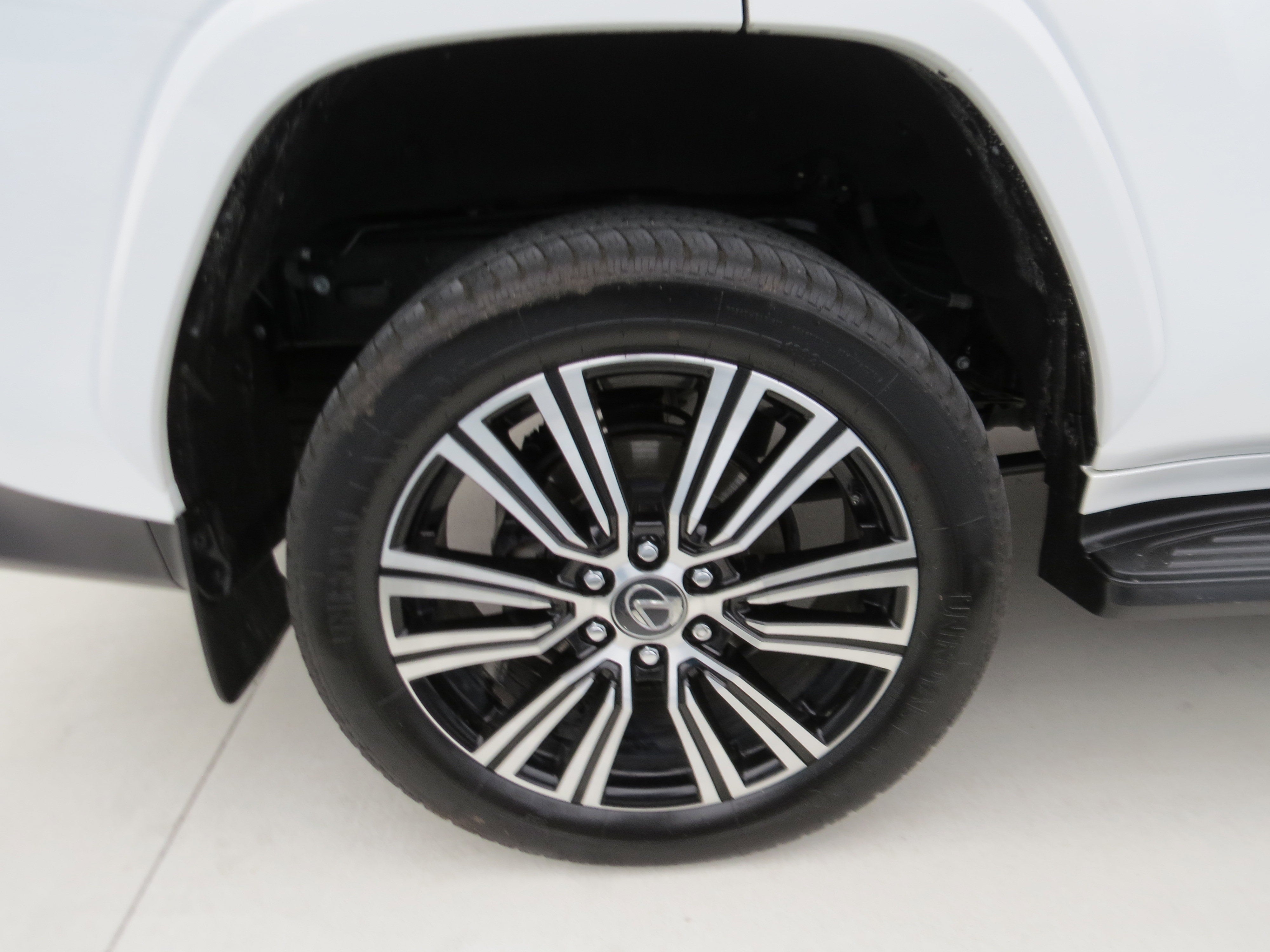 2024 Lexus LX 600 Luxury