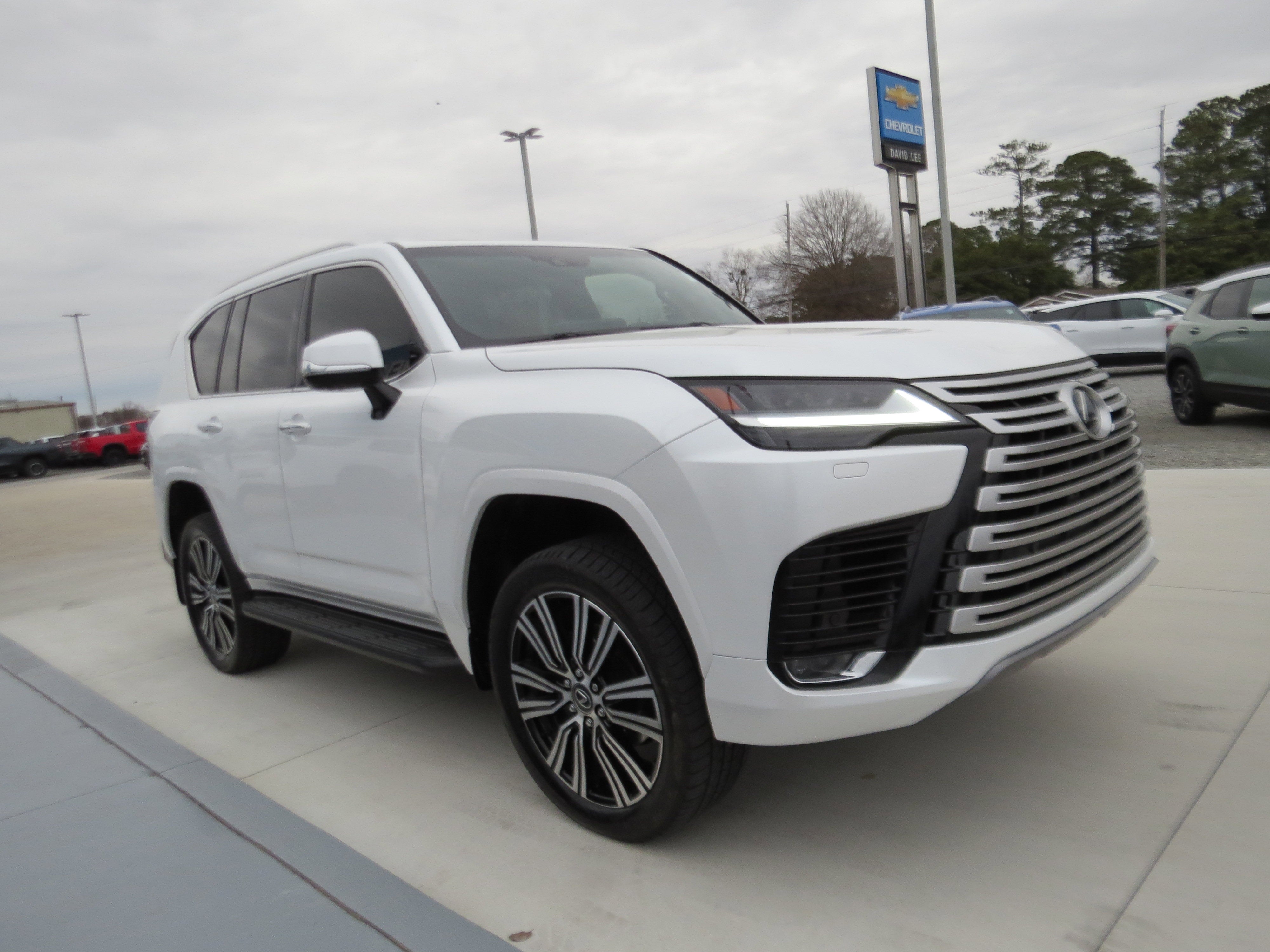 2024 Lexus LX 600 Luxury