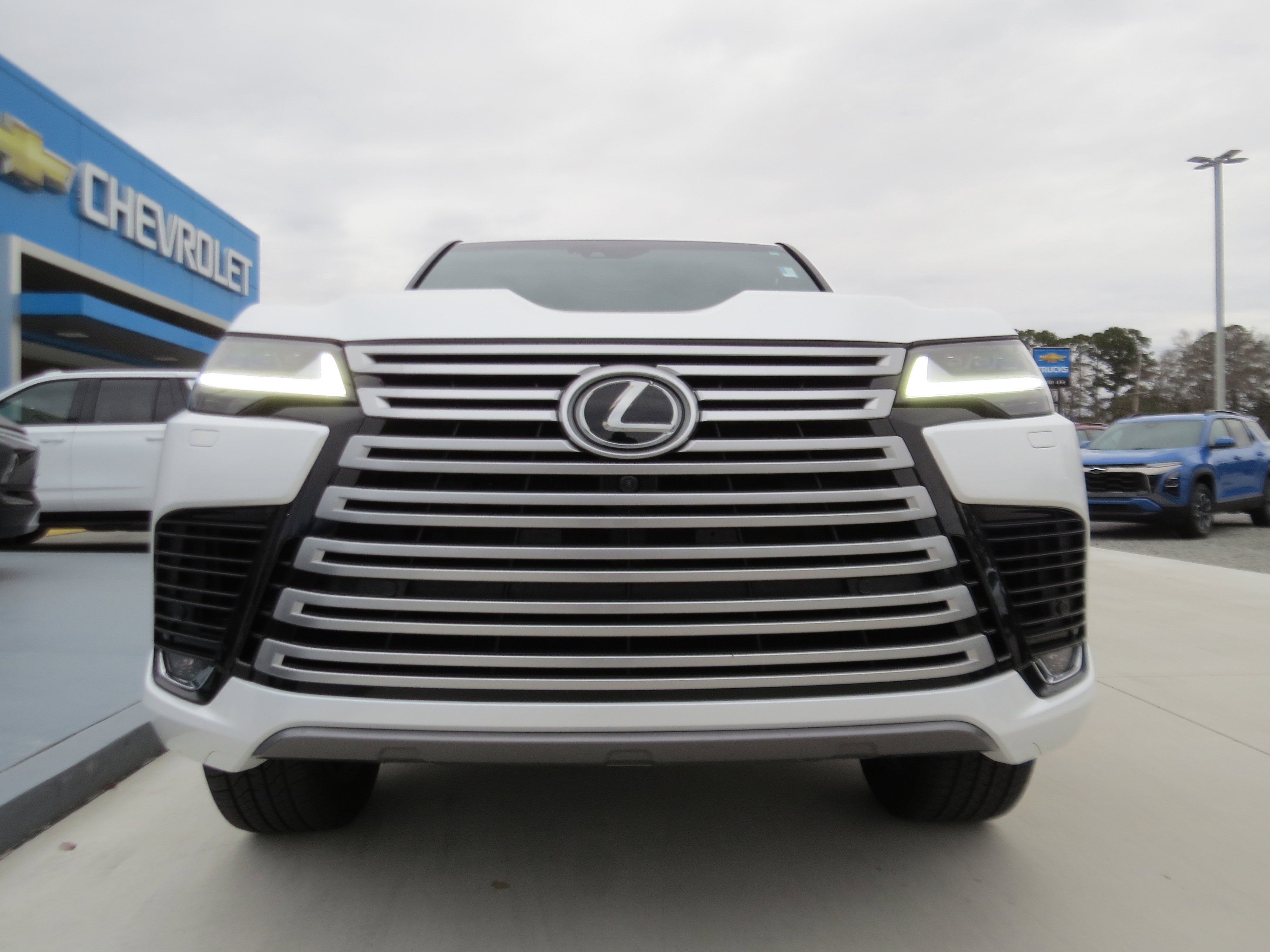 2024 Lexus LX 600 Luxury