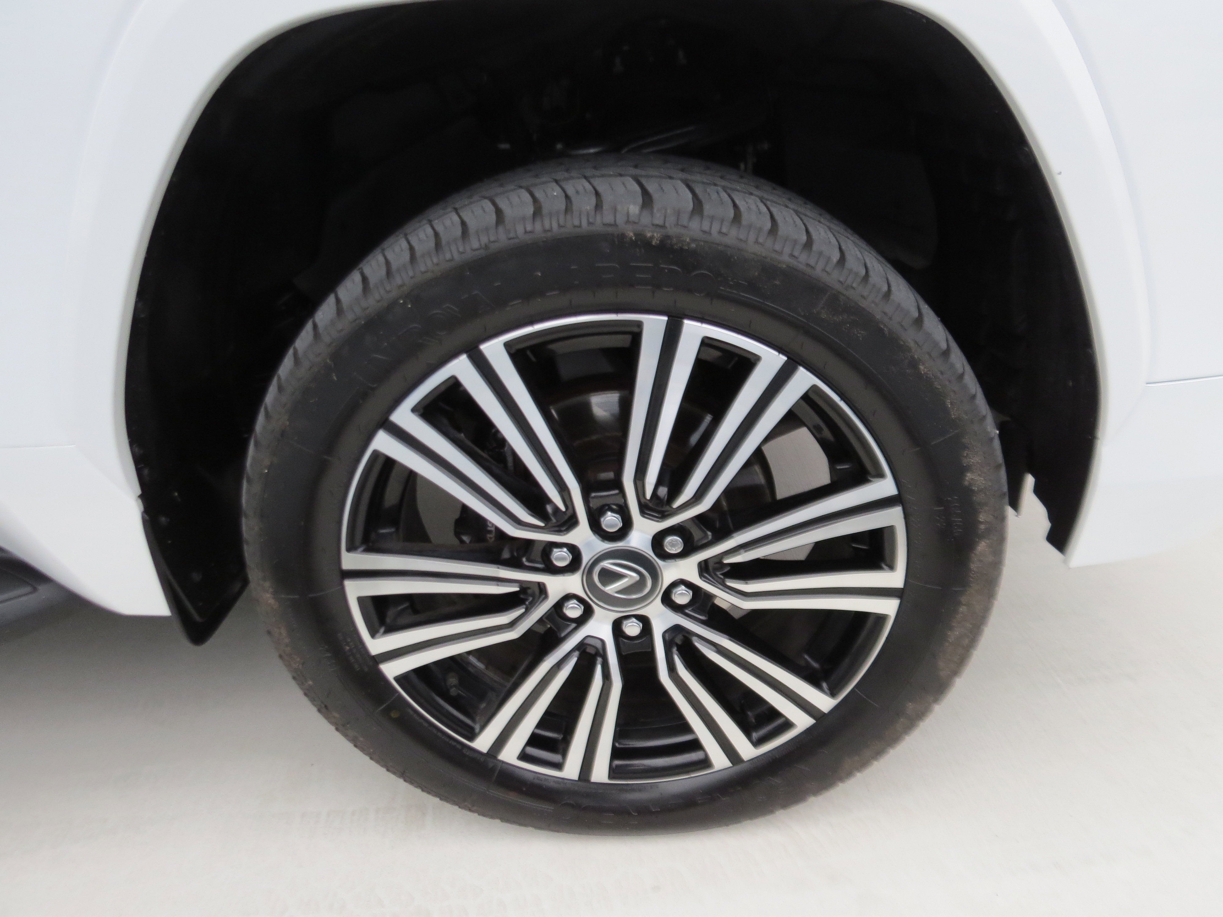 2024 Lexus LX 600 Luxury