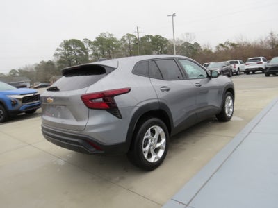 2025 Chevrolet Trax LS